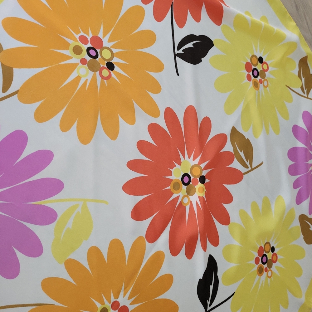 Tie Rack Square Polyester Scarf - Picture 2 of 7